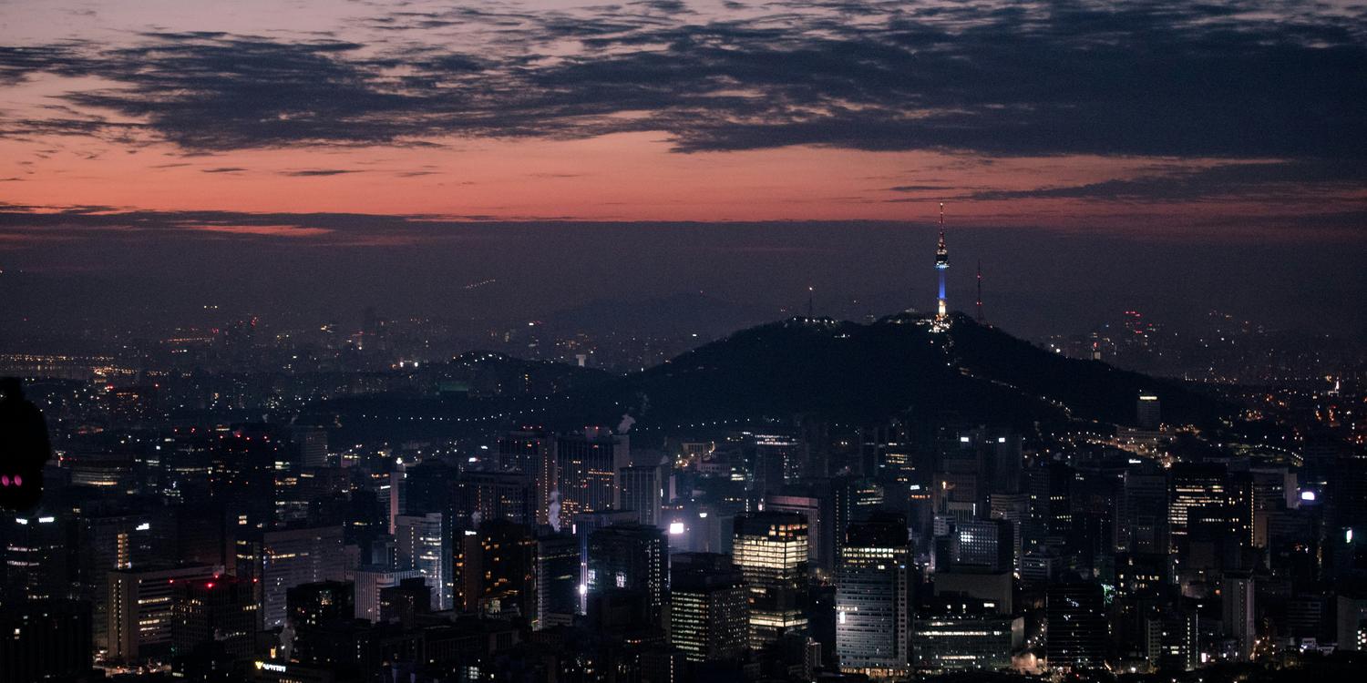 Background image of Seoul